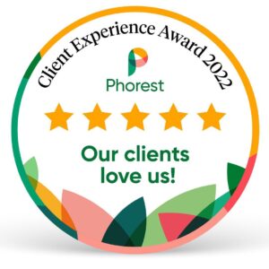 A badge with the words client experience award 2020.